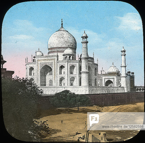 Taj Mahal  Agra  Uttar Pradesh  Indien  Ende des 19. oder Anfang des 20. Jahrhunderts. Künstler: Unbekannt
