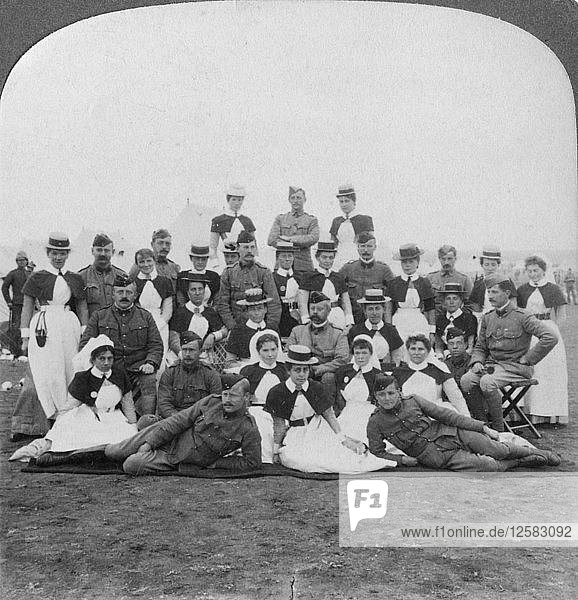 Medizinisches Personal und Krankenschwestern des Allgemeinen Krankenhauses Nr. 9  Bloemfontein  Südafrika  Burenkrieg  1901. Künstler: Underwood & Underwood