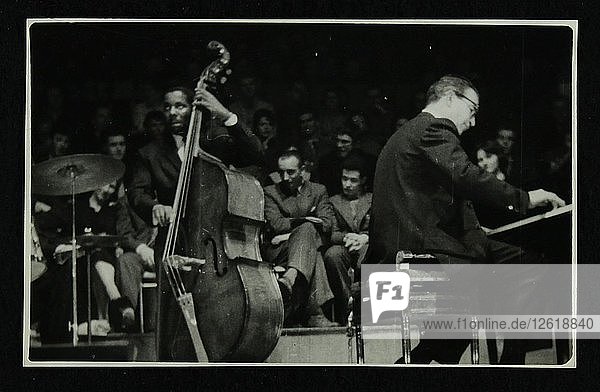 Das Dave Brubeck Quartett bei einem Konzert in der Colston Hall  Bristol  1958. Künstler: Denis Williams