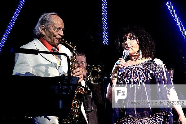 John Dankworth und Cleo Laine  Brecon Jazz Festival  Powys  Wales. Künstler: Brian OConnor