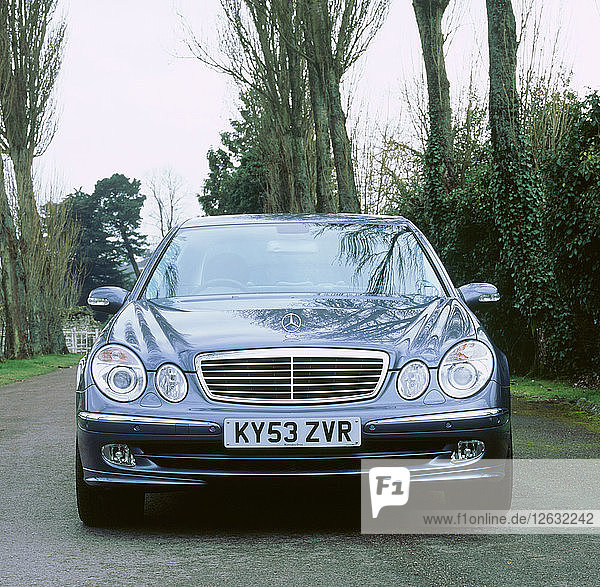 2003 Mercedes Benz E320 cdi Avantgarde. Künstler: Unbekannt.