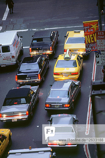 Verkehr in New York City. Künstler: Unbekannt.