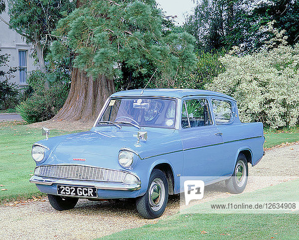 1964 Ford Anglia 105E. Künstler: Unbekannt.