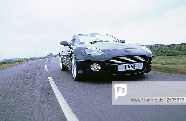 2001 Aston Martin DB7 Vantage V12 . Künstler: Unbekannt.