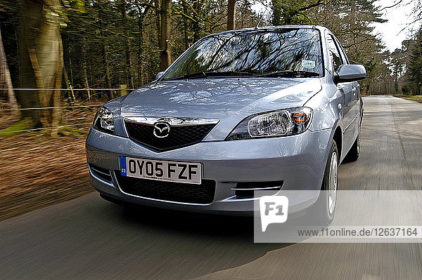 2005 Mazda 2 1.4D Antares. Künstler: Unbekannt.