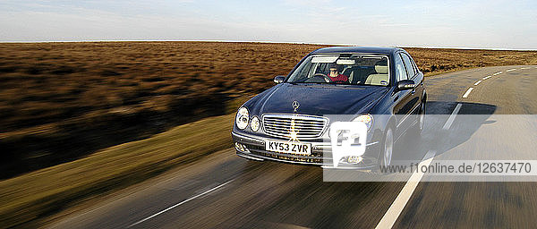 2003 Mercedes Benz E320 cdi Avantgarde. Künstler: Unbekannt.