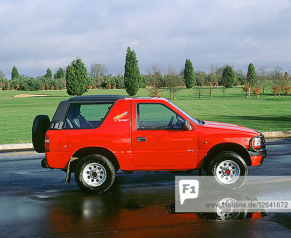 1994 Vauxhall Frontera Sport. Künstler: Unbekannt.