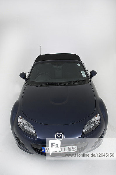 2010 Mazda MX5 Künstler: Unbekannt.