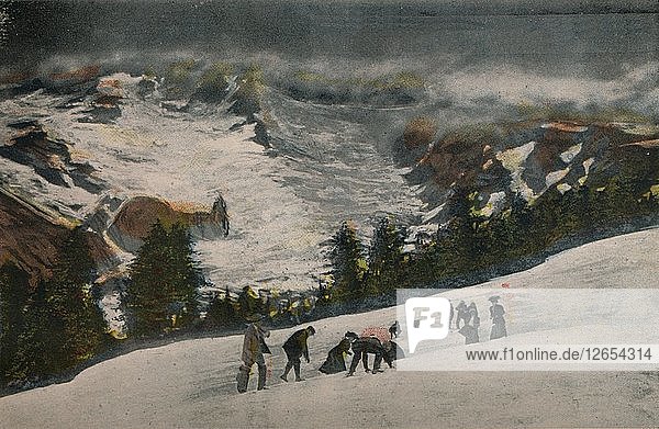 Schneeballschlacht im Paradise Valley im Hochsommer  Mt. Rainier National Park  um 1916. Künstler: Asahel Curtis.