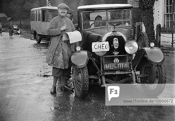 Austro-Daimler als Dienstwagen bei der Inter-Varsity Trial  1930. Künstler: Bill Brunell.