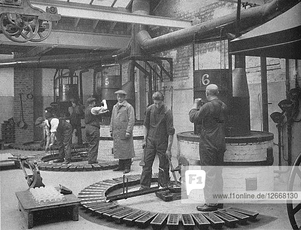 Making Fryotype Printing Metal in the London Foundry  1919. Artist: Unknown.