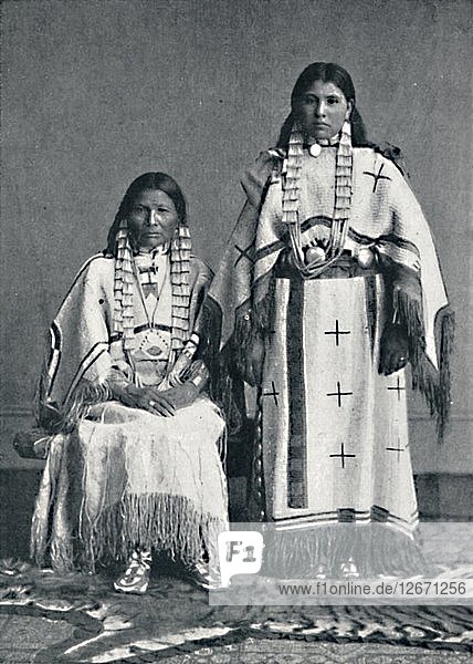 Nordamerikanische Indianer  1912. Künstler: Elliott & Fry.