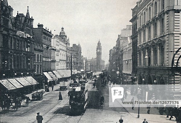 High Street  Belfast  mit dem Albert Memorial in der Ferne  1917. Künstler: Unbekannt.