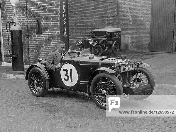 MG C Typ Midget von Cyril Paul beim RAC TT Race  Ards Circuit  Belfast  1932. Künstler: Bill Brunell.