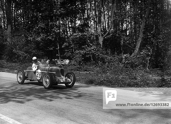 MG Typ Q von Kenneth Evans beim Rennen in Donington Park  Leicestershire  1935. Künstler: Bill Brunell.