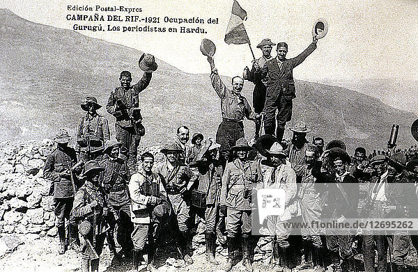 Rückeroberung des Gurugu während des Marokko-Feldzuges 1921  eine Gruppe von Kriegsjournalisten nach dem?