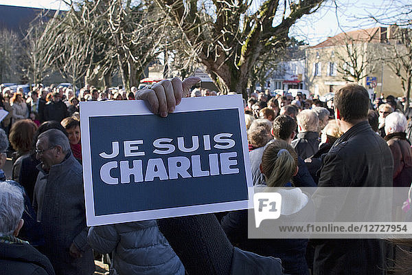 France  Les Moutiers-en-Retz  republican gathering organized by the municipality to pay homage to Charlie Hebdo (1/7/2015)  in front of the town hall  January 11th  2015.