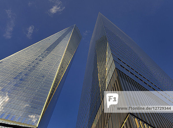 USA  New York  Blick gegen den springenden Turm der Freiheit (1WTC)