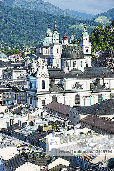 Blick über Salzburg  Österreich
