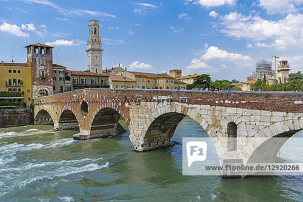 Ponte Pietra  the stone Roman arch bridge crossing River Adige  Verona  Veneto  Italy  Europe