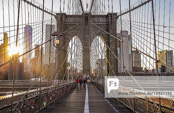 Brooklyn Bridge  New York  Vereinigte Staaten von Amerika  Nordamerika