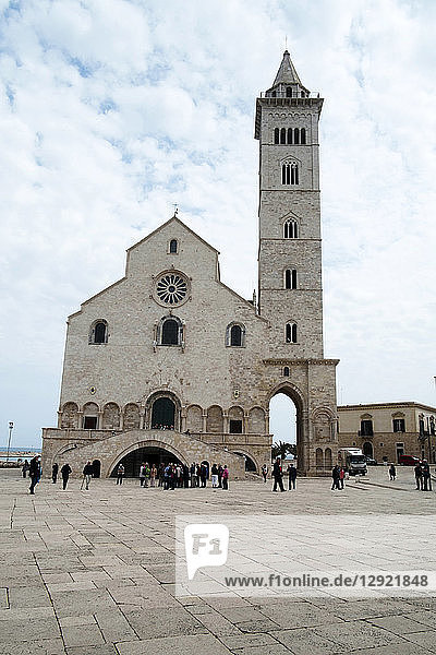 Die Kathedrale von Trani  Apulien  Italien