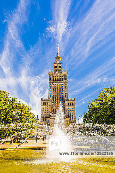 Palast der Kultur und Wissenschaft  Stadtzentrum  Warschau  Polen
