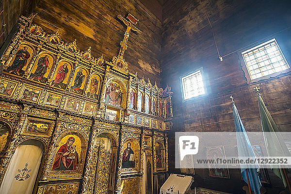 Innenraum der Heilig-Geist-Kirche  UNESCO-Welterbe  Rohatyn  Ukraine