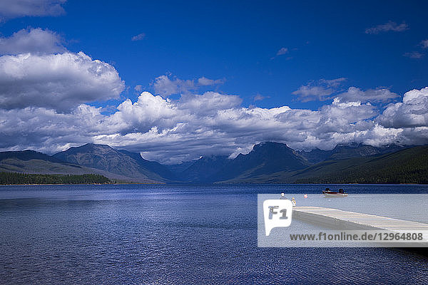 USA  Montana  Glacier National Park  Macdonald Lake
