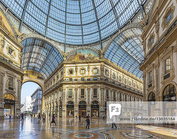 Galleria Vittorio Emanuele II  Pinacoteca di Brera  Milan  Lombardy  Italy