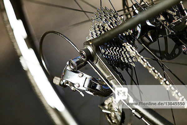 Ausgeschnittenes Bild eines Fahrradrades