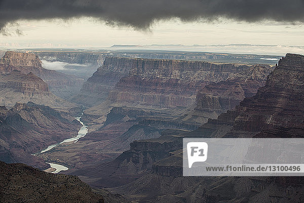 Hochwinkel-Szenenansicht der dramatischen Landschaft im Grand Canyon National Park