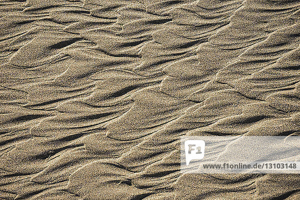 Vollbildaufnahme von Sand am Strand
