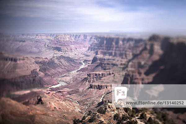 Hochwinkelansicht des Colorado River im Grand Canyon National Park