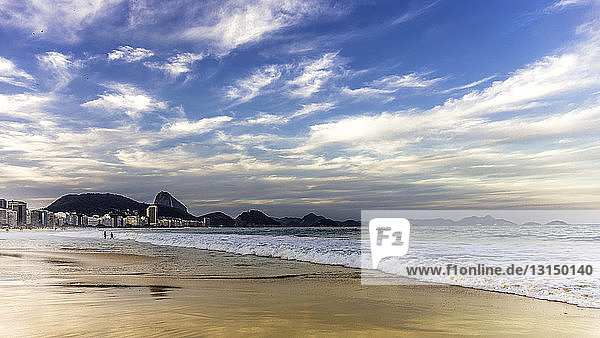 View of Copacabana beach and Sugarloaf mountain  Rio de Janeiro  Brazil