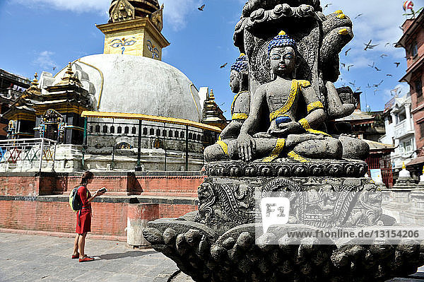 Touristin in Kathmandu  Nepal