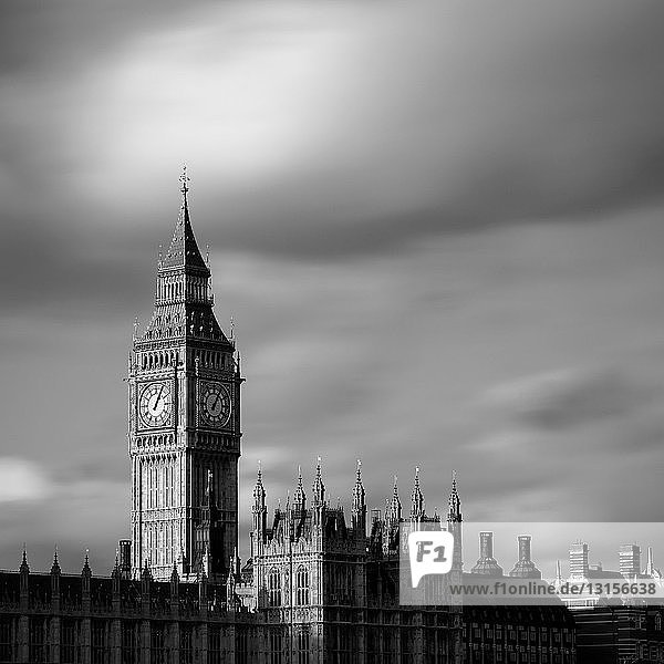 Big Ben  Houses of Parliament  Westminster  London  UK
