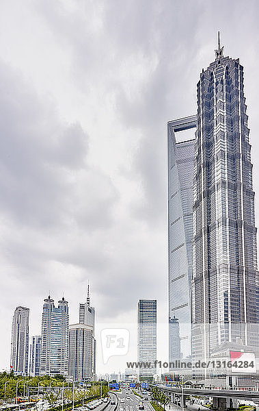 Jin Mao Tower und Shanghai World Finance Centre  Shanghai  China
