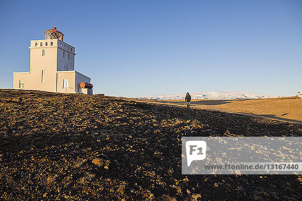 Lighthouse  Dyrholaey Nature Reserve  Dyrholaey  a peninsula on the south coast of Iceland