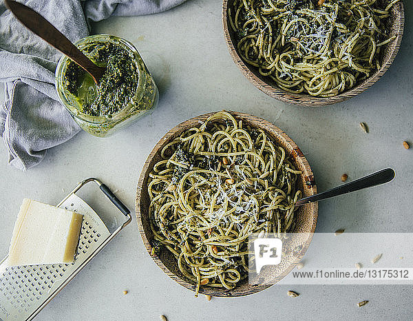 Spaghetti mit Pesto Genovese