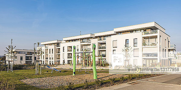 Deutschland  Baden-Württemberg  Sindelfingen  Darmsheim  Neubaugebiet  modernes Mehrfamilienhaus