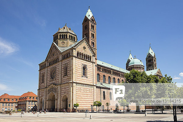 am Tag,Andachtsort,Architektur,Außenaufnahme,Baukunst,Bauwerk