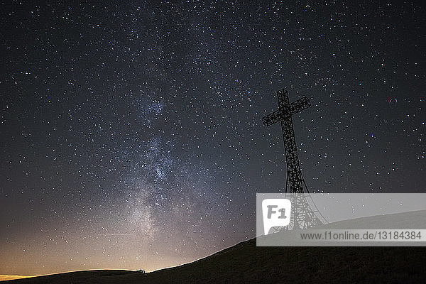 abgeschieden,Apennin,Astronomie,Astrophysik,Atmosphäre,Außenaufnahme