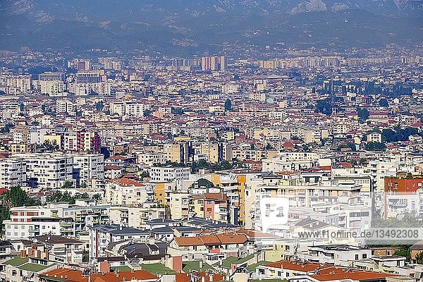 Stadtbild Tirana  Albanien  Europa