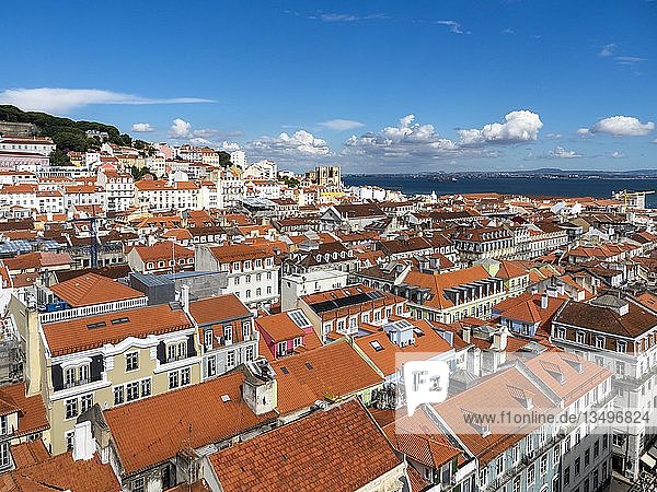 View over the city and the Castelo de SÃ£o Jorge  Baixa  Lisbon  Portugal  Europe