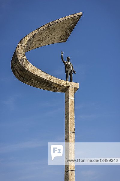 Juscelino Kubitschek-Denkmal  Architekt Oscar Niemeyer  BrasÃlia  Bundesdistrikt  Brasilien  Südamerika