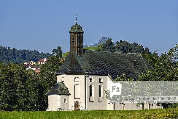 Kapelle St. Sebastian  hinter dem Grünten  Wertach  Oberallgäu  Allgäu  Schwaben  Bayern  Deutschland  Europa