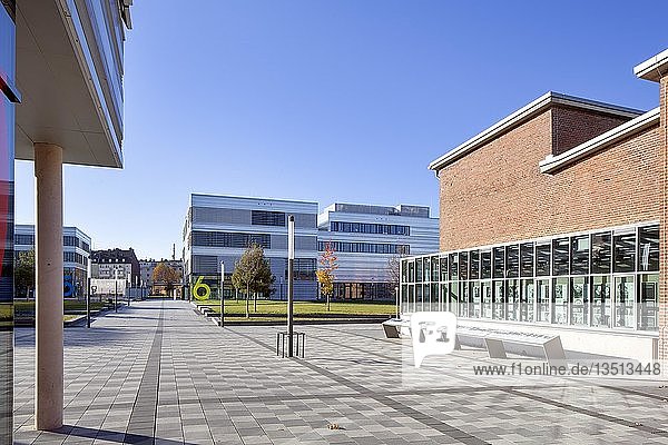 Zentraler Campus Derendorf der Hochschule Düsseldorf ehemaliges Gelände Schlösser-Brauerei und Schlachthof Düsseldorf Rheinland Nordrhein-Westfalen Deutschland Europa