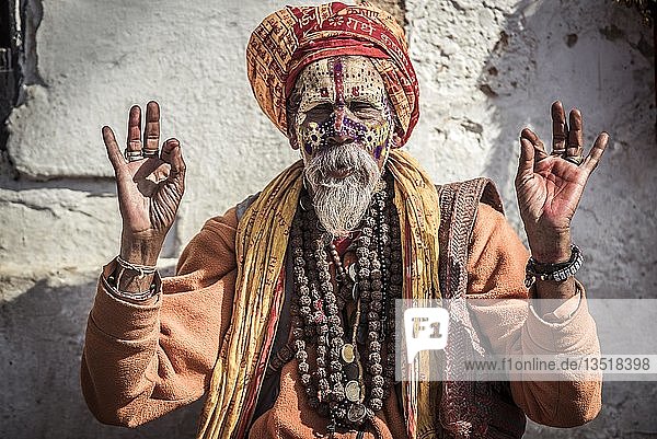Sadhu Asket heiliger Mann Pashupatinath Kathmandu Nepal Asien