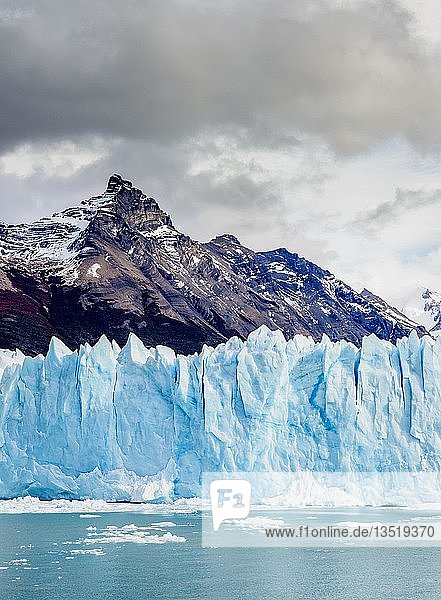 Perito-Moreno-Gletscher  Nationalpark Los Glaciares  Provinz Santa Cruz  Patagonien  Argentinien  Südamerika